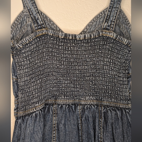 Japna Denim Dress - Picture 7 of 9